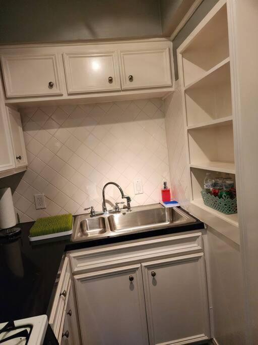 Apartmán Blue Shark *W7* @ Montrose 1Br Private King Loft Houston Exteriér fotografie