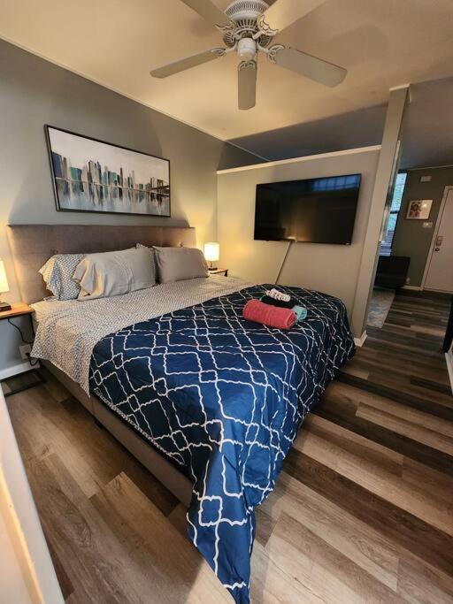 Apartmán Blue Shark *W7* @ Montrose 1Br Private King Loft Houston Exteriér fotografie